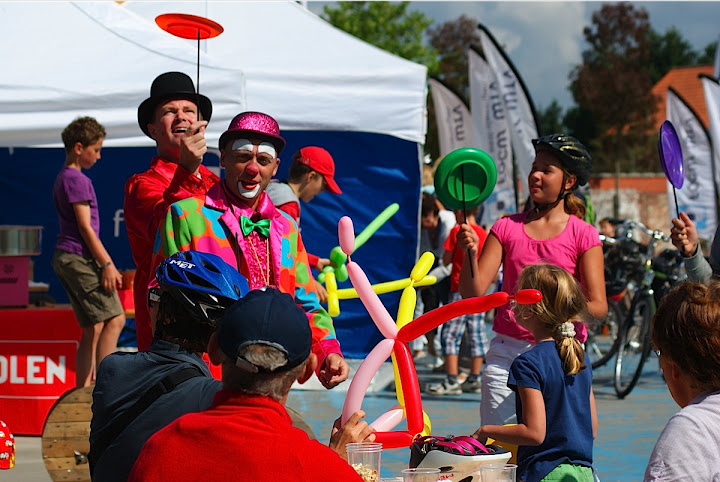 clowns Sint-Kruis | Hikoisan
